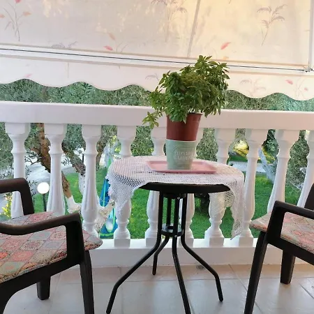 Villa Katherine Laganas *